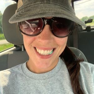 Meet your Posher, Amy